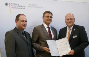 Zertifikatsübergabe StMELF